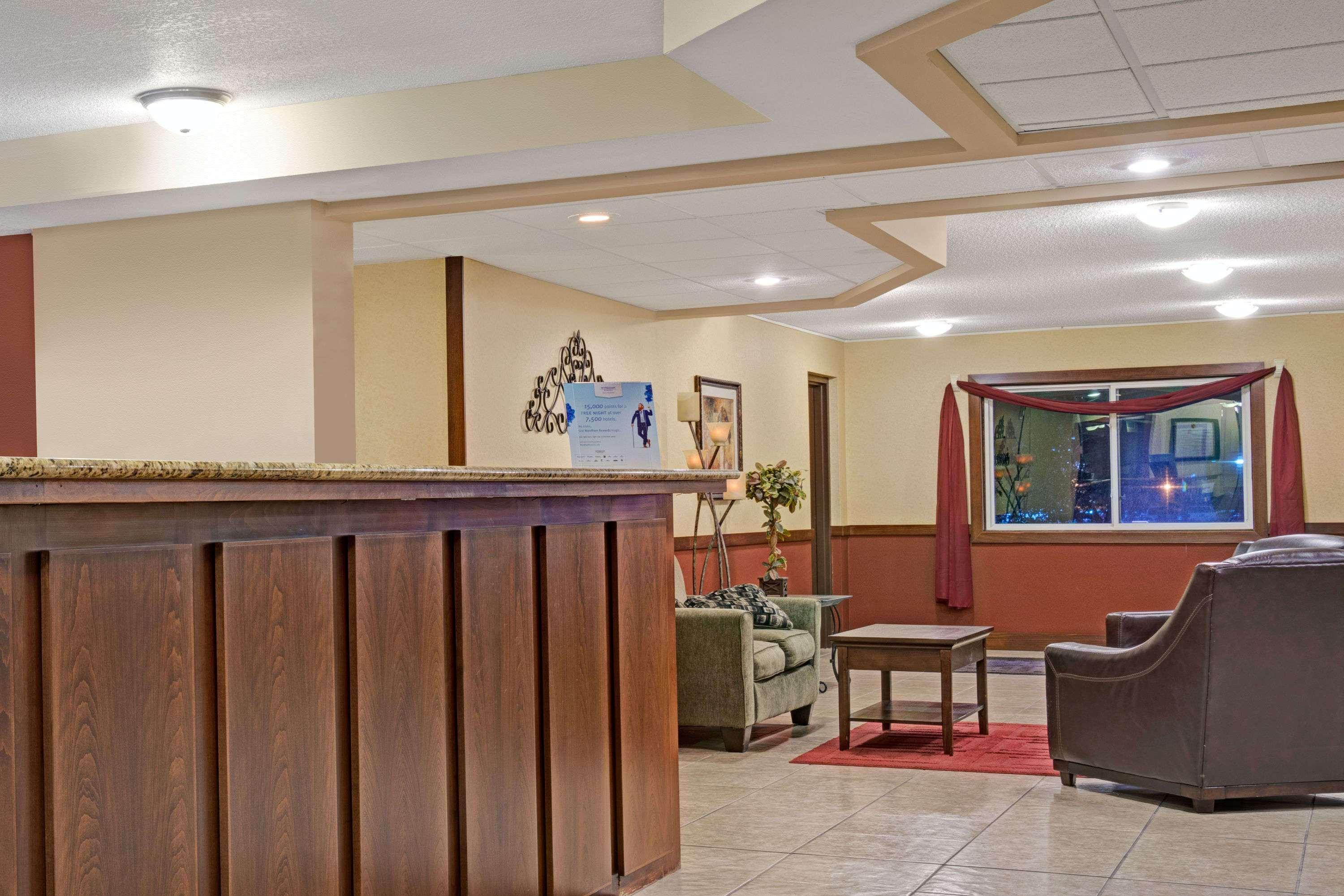 מלון Super 8 By Wyndham Monticello מראה חיצוני תמונה